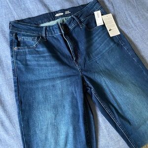 Brand new Old Navy Rockstar Jeans!